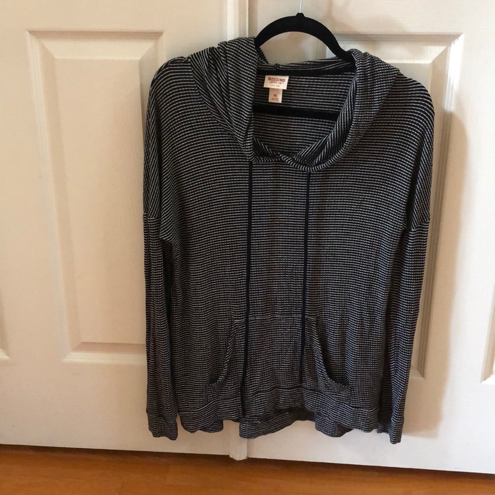 EUC. Mossimo Supply Co. Hoodie.